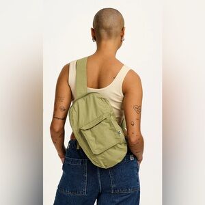 NWT Lucy & Yak Dora Cotton Crossbody Backpack in Herb Green